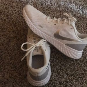 Nike size 9 flex never worn